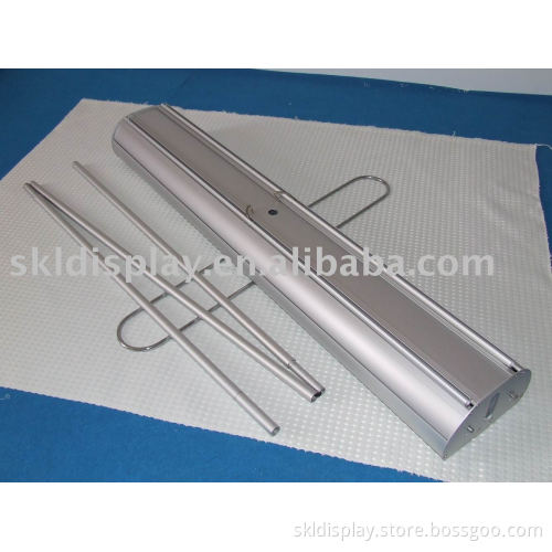 roll up banner stand
